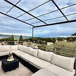 4 Bedroom Panoramic Sea Views Tropez Сasa de vacaciones *