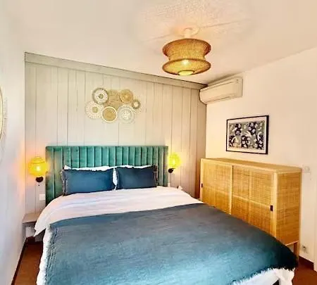 4 Bedroom Panoramic Sea Views Tropez Casa vacanze